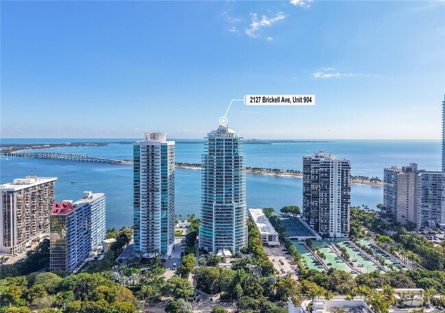 Building Photo - 2127 Brickell Ave