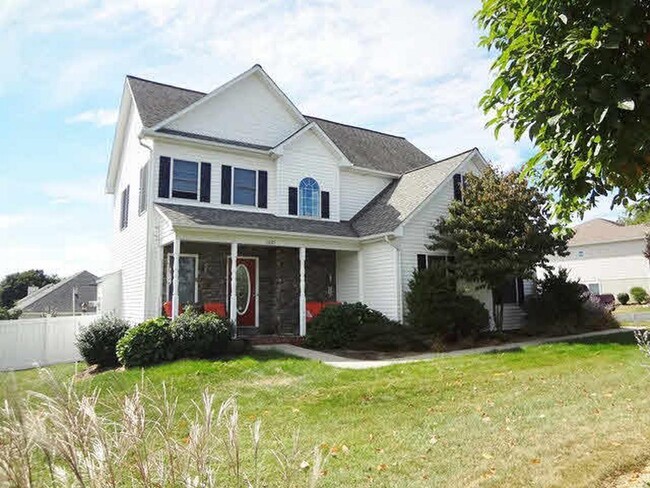 Primary Photo - Single Family Home with Privacy Fence