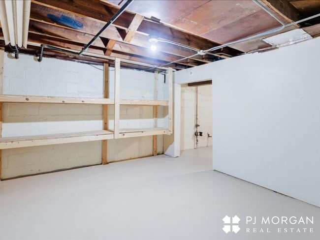 Building Photo - 802-804 N 48th Street
