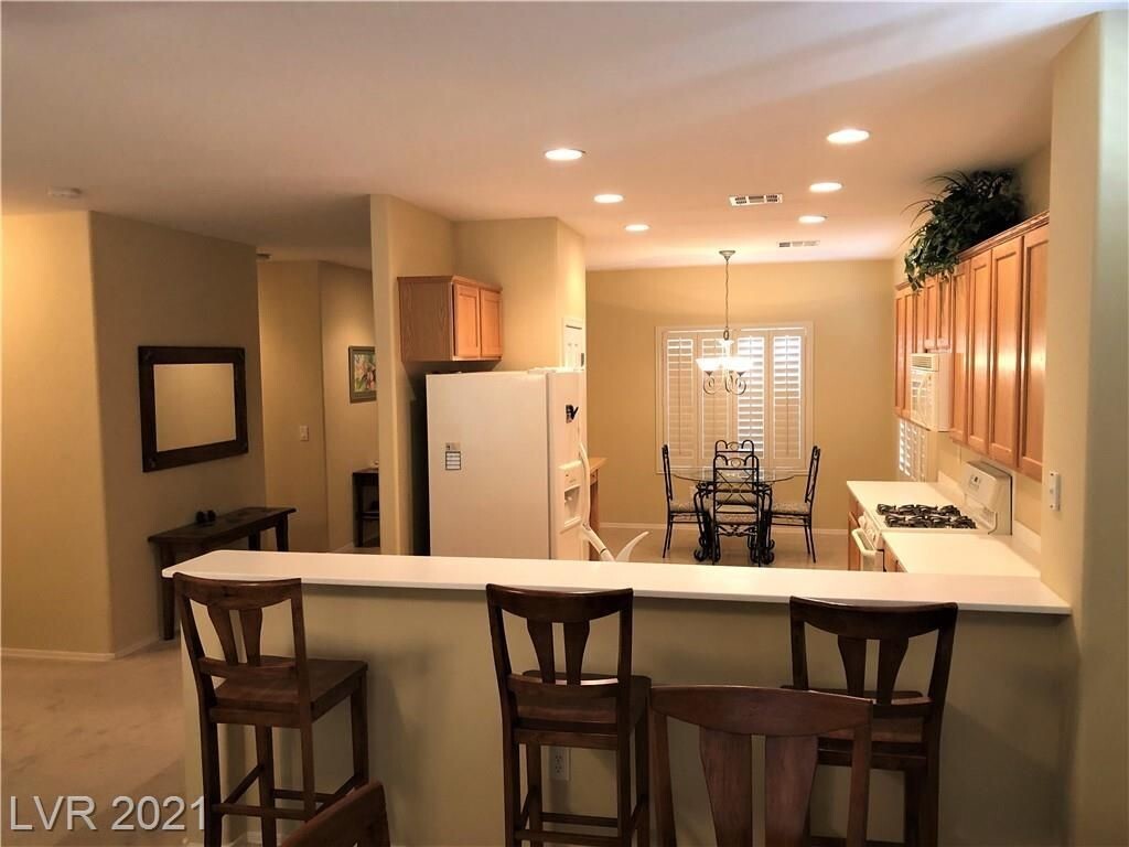 Building Photo - 2150 Waterton Rivers Dr