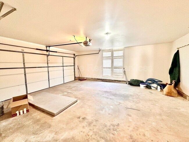 Building Photo - 4232 NW 144th St