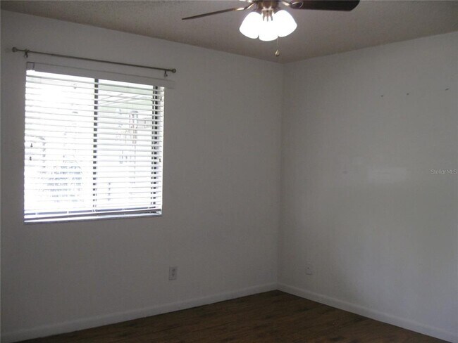 Building Photo - 620 31st Ave E