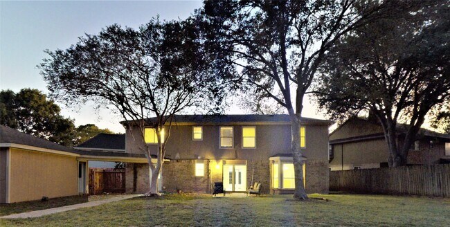 Building Photo - 1206 Woven Wood Ct