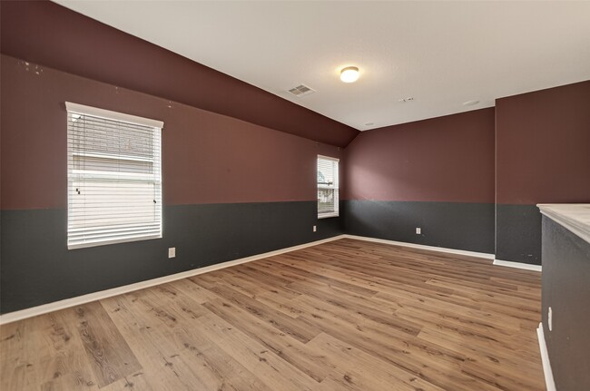 Building Photo - 15319 Meandering Post Trl