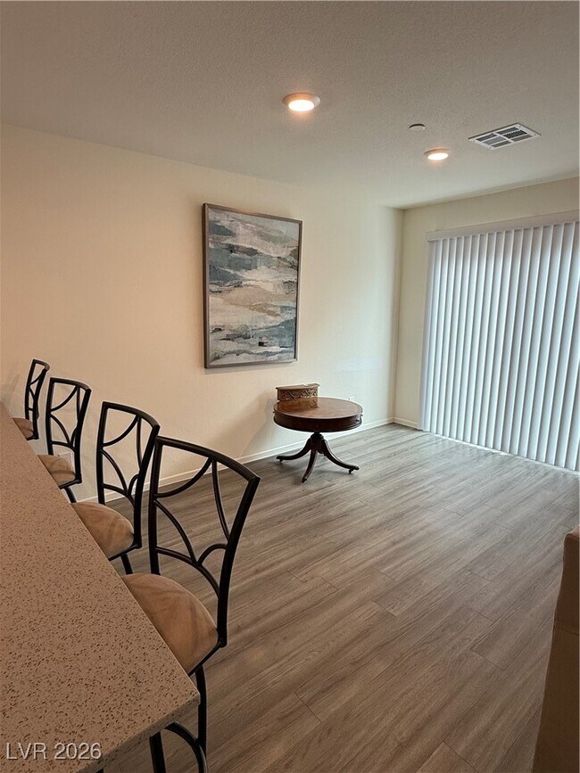 Building Photo - 4625 Honey Hls Ave