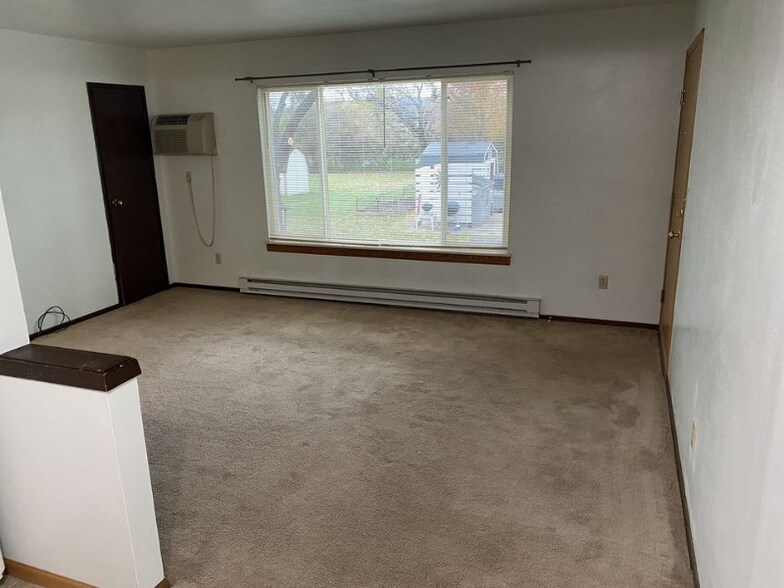 Building Photo - 1118 Fleetfoot Dr