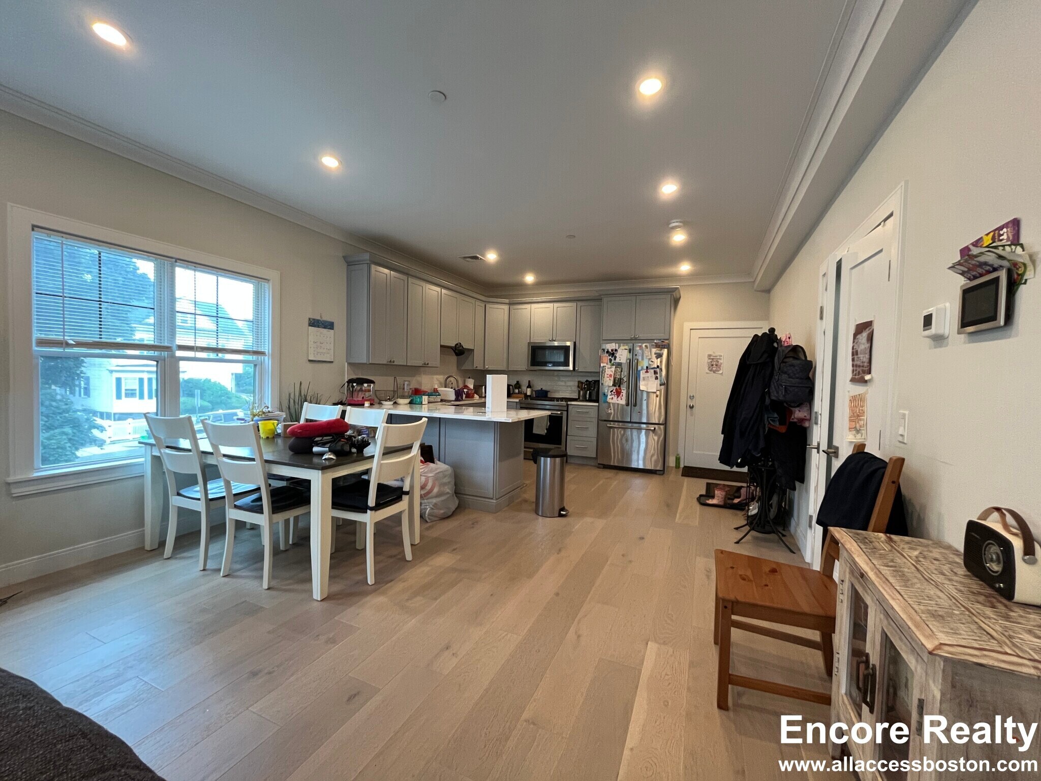 Building Photo - 39 Cummins Hwy