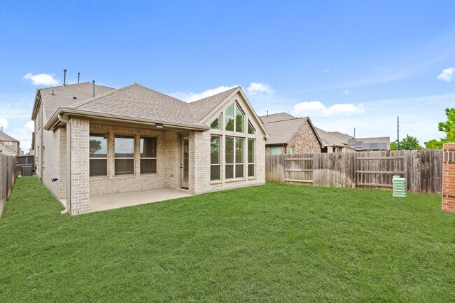 Building Photo - 6018 Bristol Spur Ln