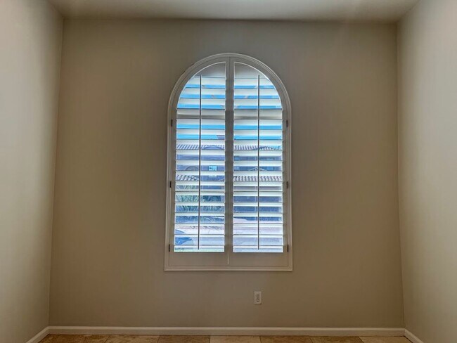 Building Photo - Resort-Style Phoenix Home with Pool, Outdo...