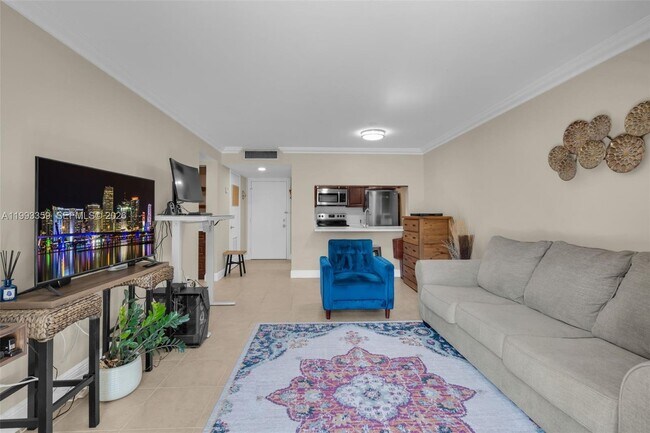 Building Photo - 10001 W Atlantic Blvd