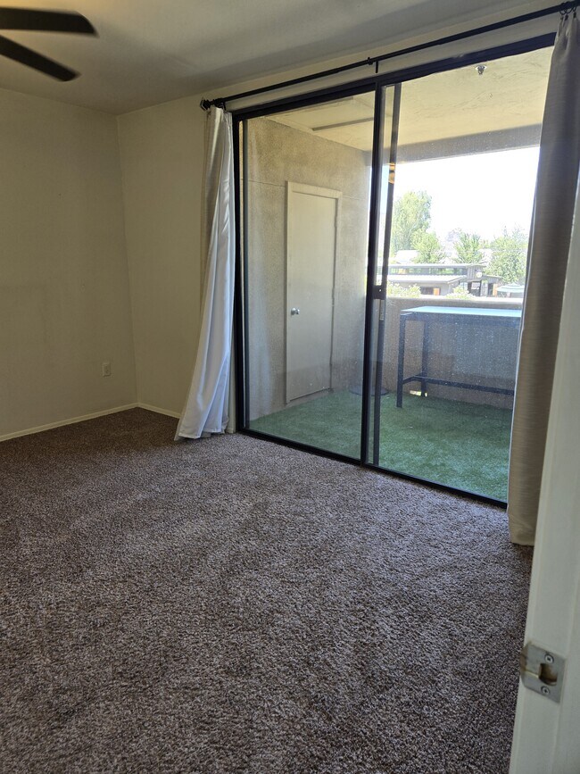 Master Bedroom - 7575 E Indian Bend Rd