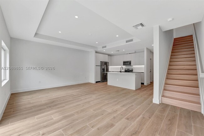Building Photo - 1533 NW 94th Ave