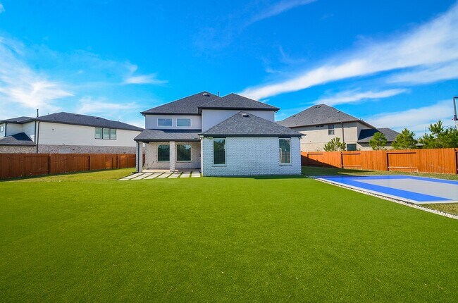 Building Photo - 28402 Eli Eagle St