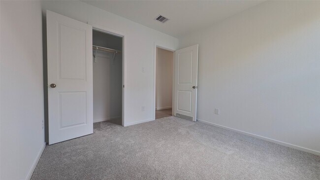 Building Photo - 21646 Cottonwood Mdws Trl