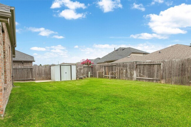 Building Photo - 31225 Liberty Knoll Ln