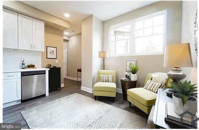 Building Photo - 3120 16th St NW