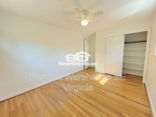 Building Photo - 354 Warrington Cir