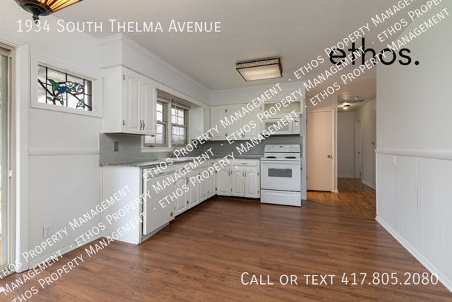 Building Photo - 1934 S Thelma Ave