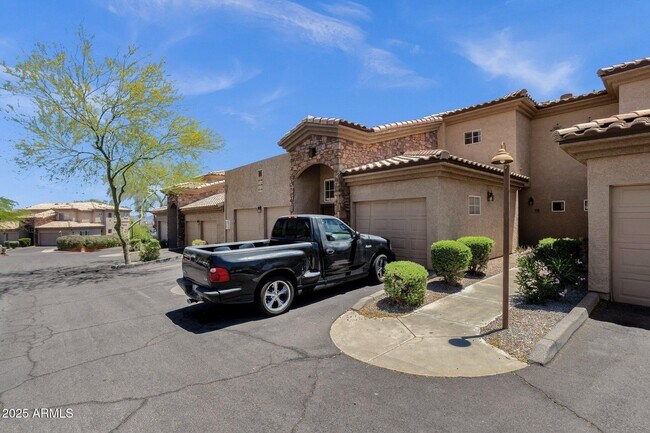 Building Photo - 13700 N Fountain Hills Blvd
