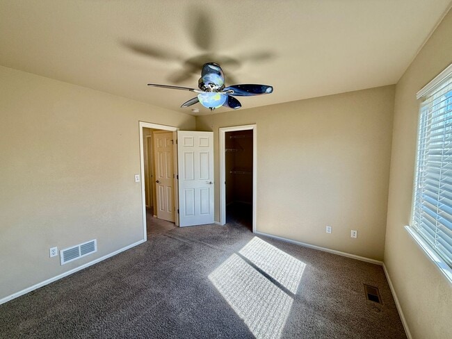 Building Photo - Spacious 4-Bedroom Home with Main level Living