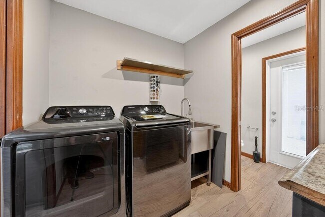 Building Photo - 234 Duncan Trail