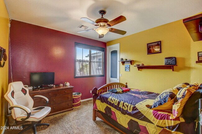 Building Photo - 26844 N 89th Dr