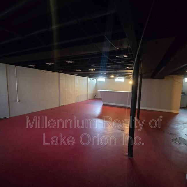 Building Photo - 11539 Hanford Dr