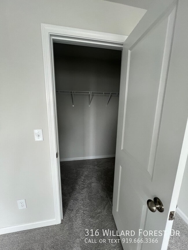 Building Photo - 316 Willard Frst Dr