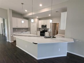 Building Photo - 12393 Hawk Creek Dr