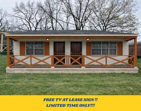 Building Photo - 1315/1317 Halcomb Ln.