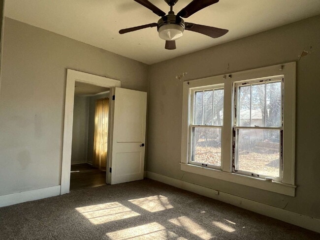 Building Photo - 1 Bedroom for Lease