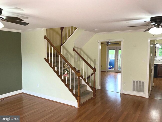 Building Photo - 3142 St Florence Terrace