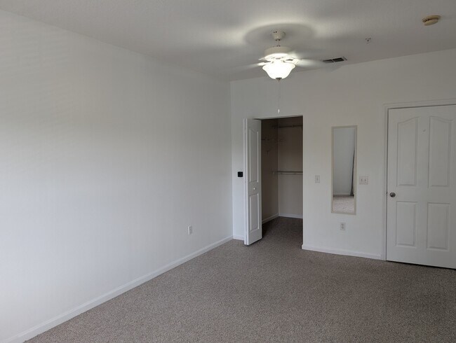 Building Photo - 4207 S Dale Mabry Hwy