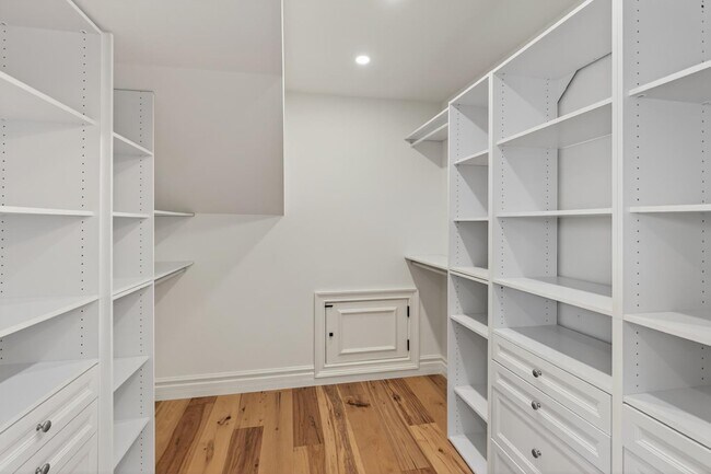 Building Photo - 123 Wilder Ave