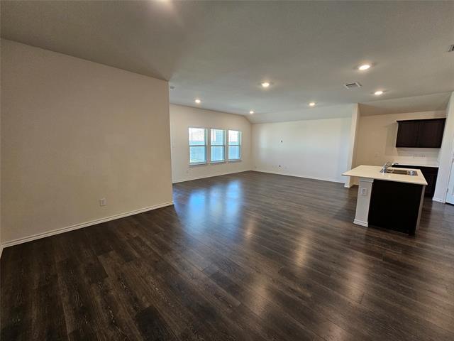 Building Photo - 2220 Rosemary Wy