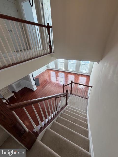 Building Photo - 320 Pink Azalea Terrace SE