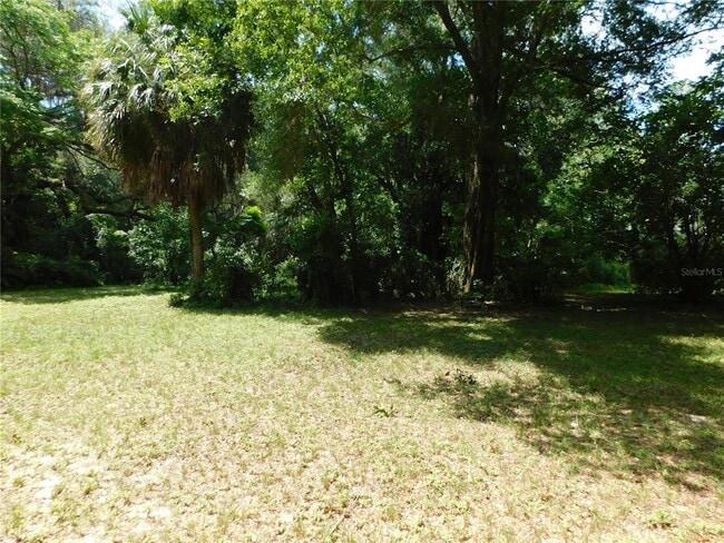 Building Photo - 5725 E University Ave