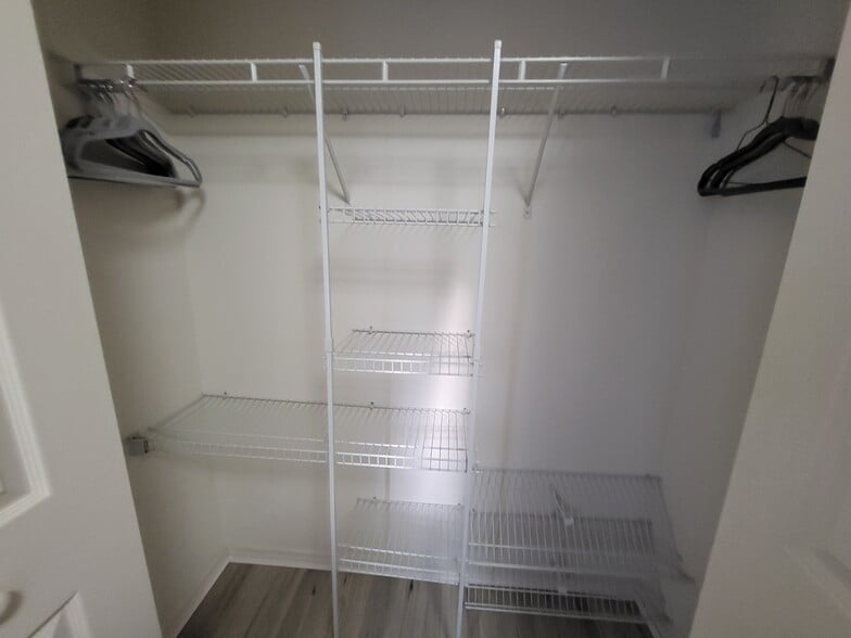 Closet Bed Down - 968 Willow Creek Dr