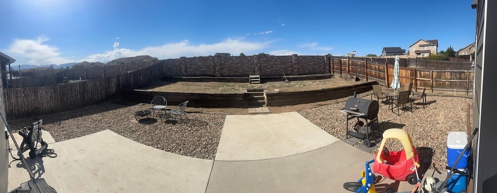 Building Photo - 7836 Braxton Dr