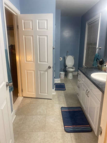 Building Photo - 145 Magnolia St