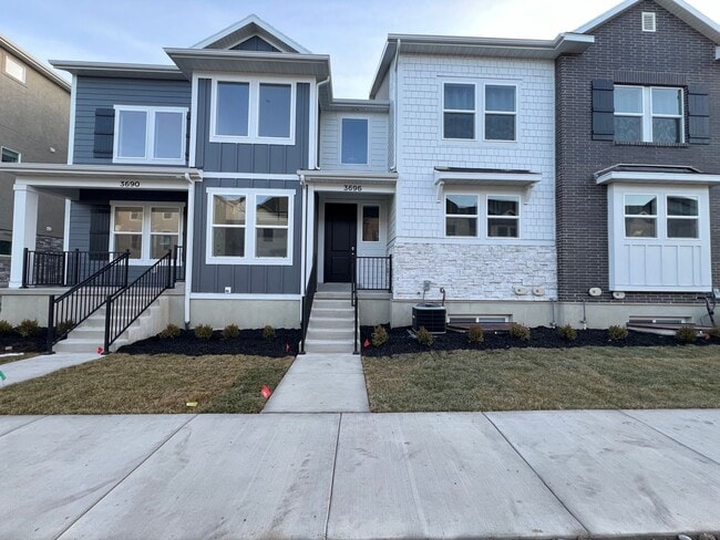 Primary Photo - 3 Bed/2.5 Bath Townhome in Lehi