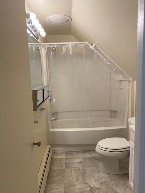 Full Bathroom - 31 Elm Hill Rd