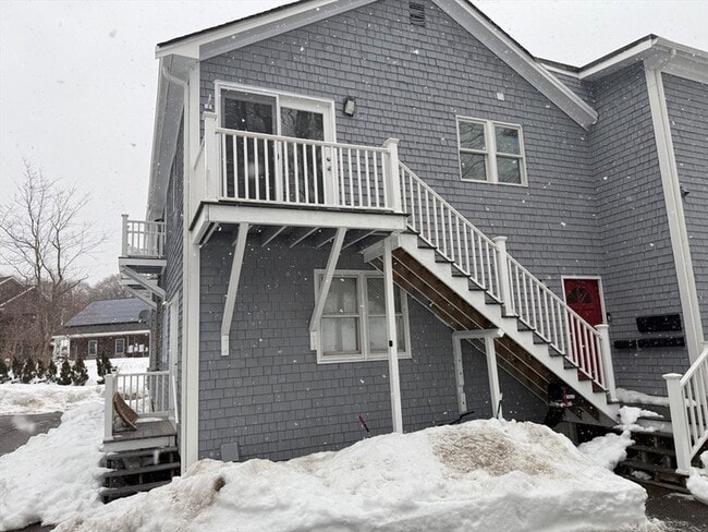 Building Photo - 176 Court St