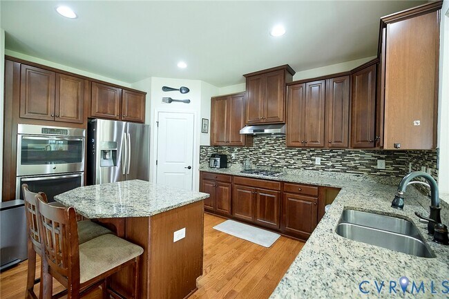Building Photo - 11513 Hainesland Dr