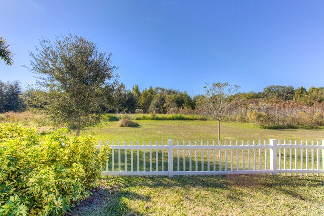 Building Photo - 6794 Glenbrook Dr