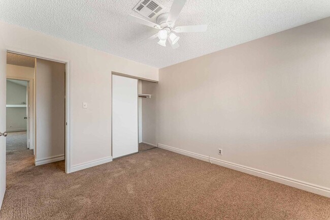 Building Photo - 1521 Padova Dr