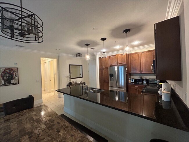 Building Photo - 226 N Latitude Cir