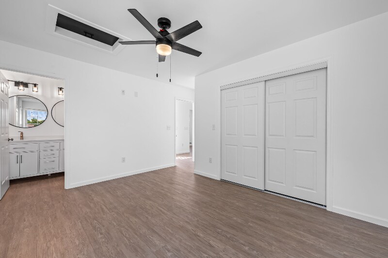 Building Photo - 244 Caroline Dr