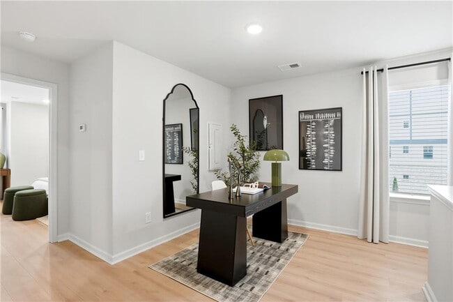 Building Photo - 205 Harrell Way