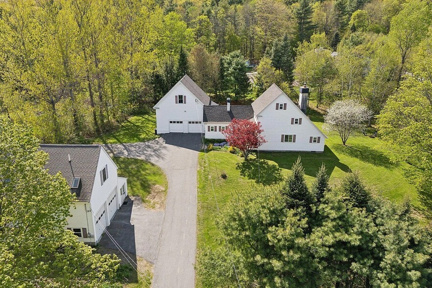 Full property - 39 Greenville St